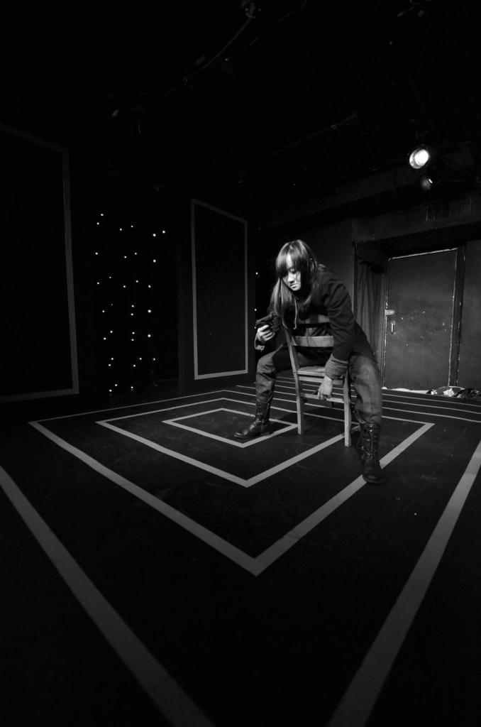 328506_214516375288455_1542075341_o